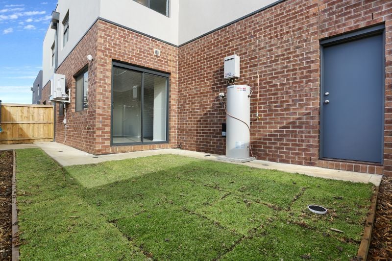 6 Landsdowne Avenue, Mickleham