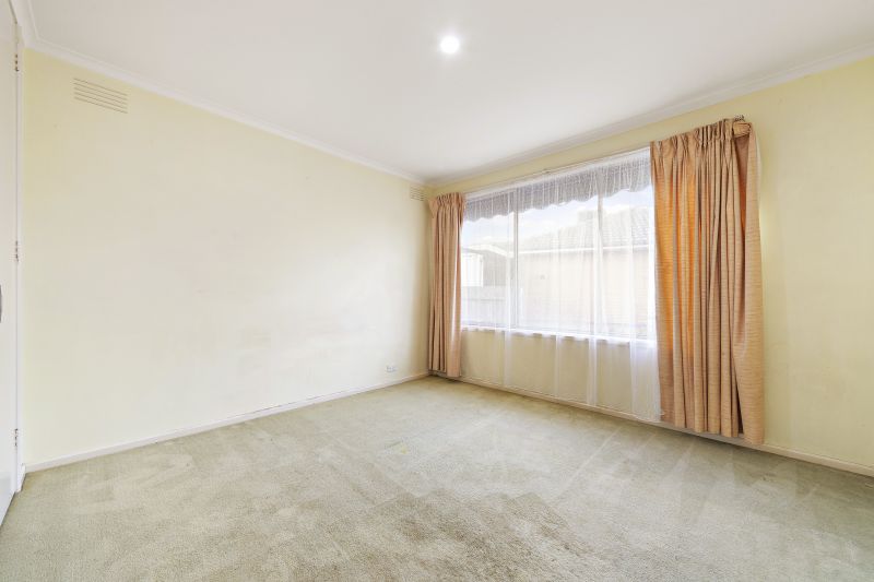 2 Delatite Close, Epping