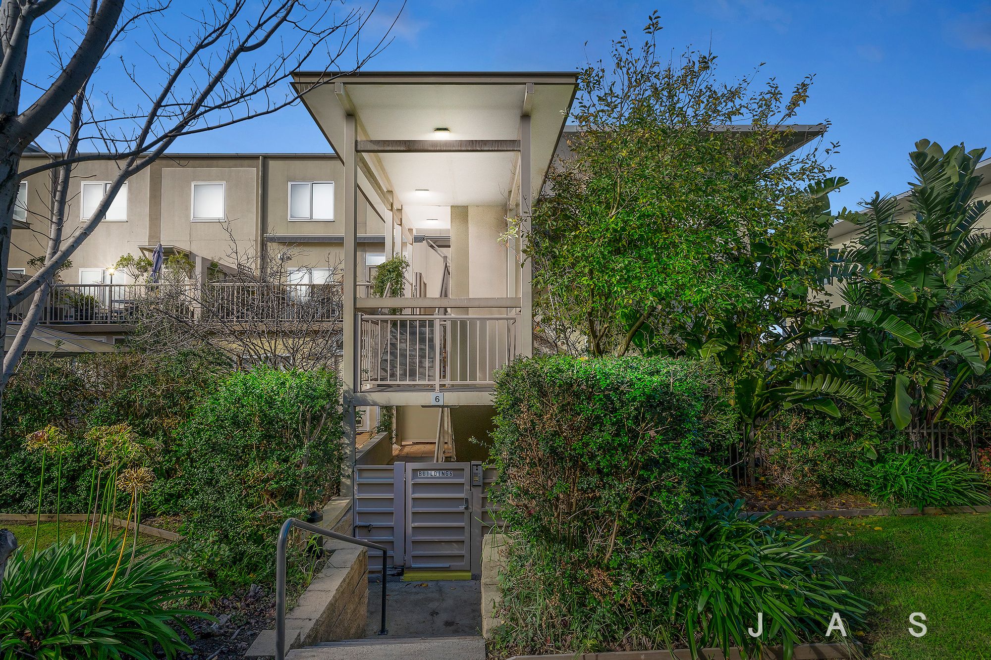 1/6 Horizon Drive, Maribyrnong, Maribyrnong - Thumbnail 2