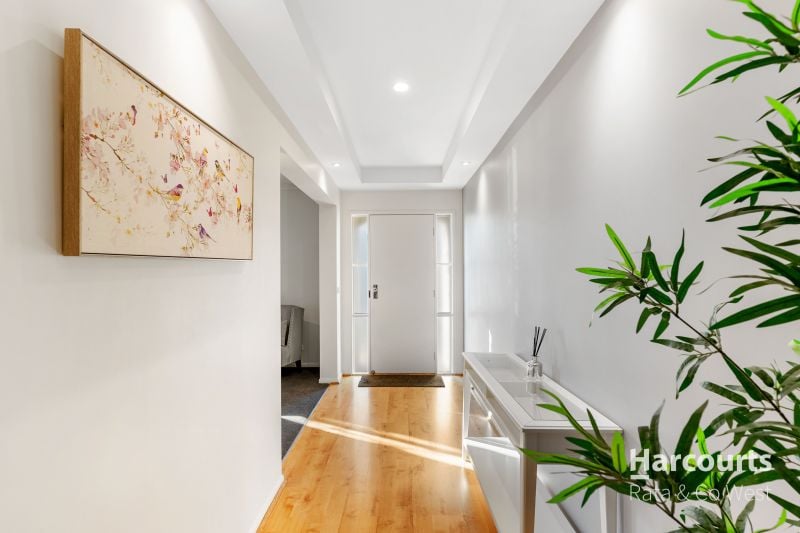 34 Blakeville Drive, Caroline Springs