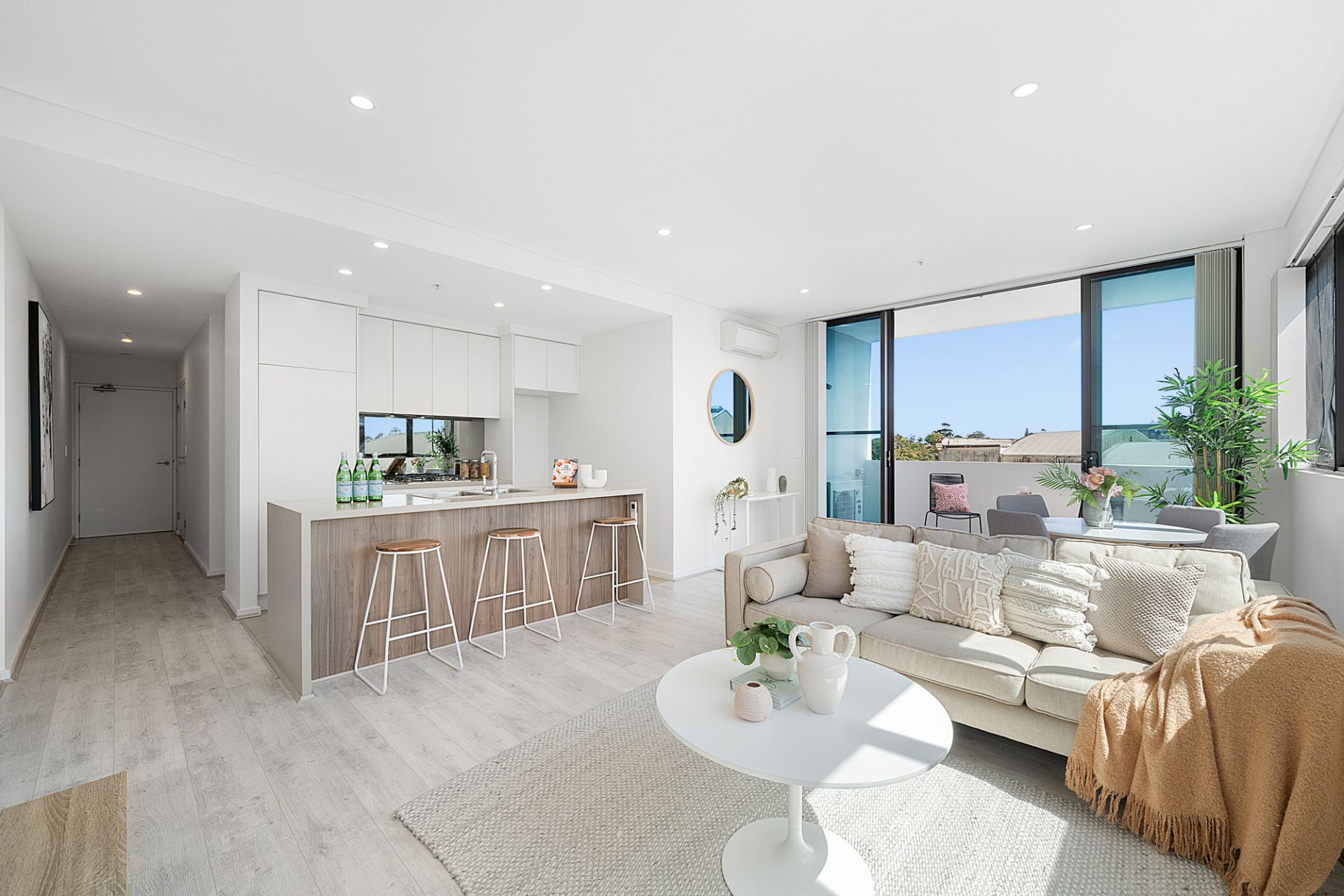 505/19 Parramatta Road, Homebush, Homebush - Thumbnail 3