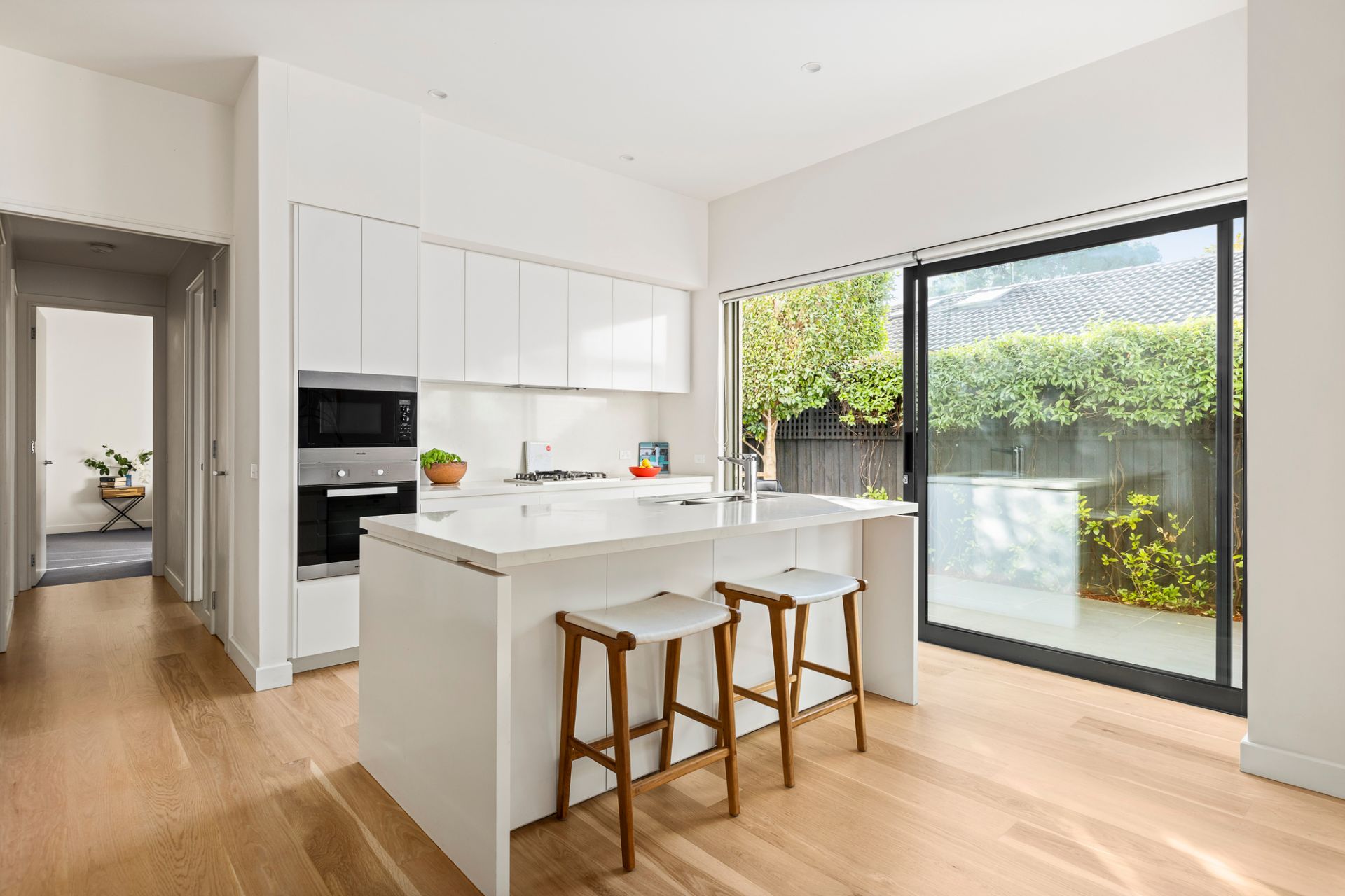 2/49 Osborne Avenue, Glen Iris, Glen Iris - Thumbnail 2