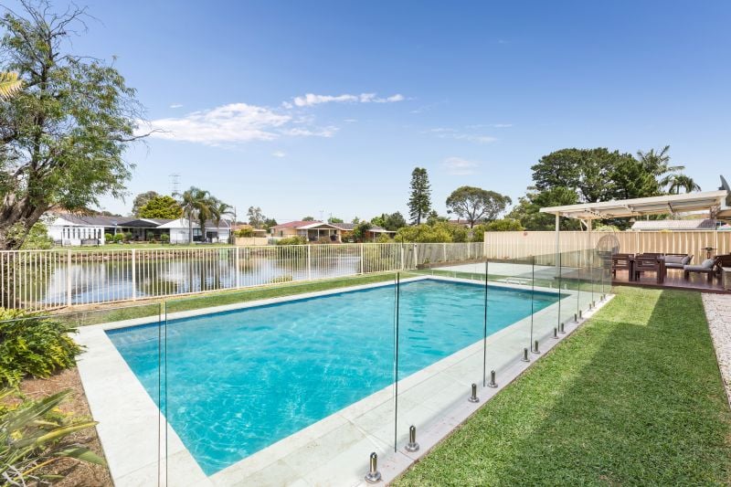21 Wollondilly Place SYLVANIA WATERS 2224