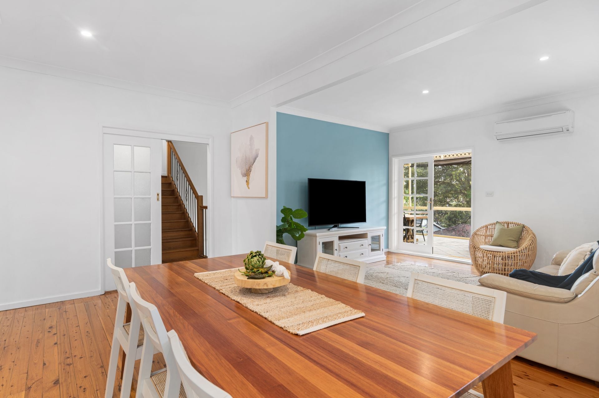 24 Toongara Avenue Bateau Bay NSW, Bateau Bay - Thumbnail 2