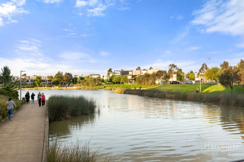 16 Caravel Lane, Caroline Springs