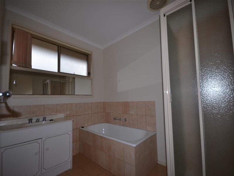 BEST VALUE IN BUNDOORA!