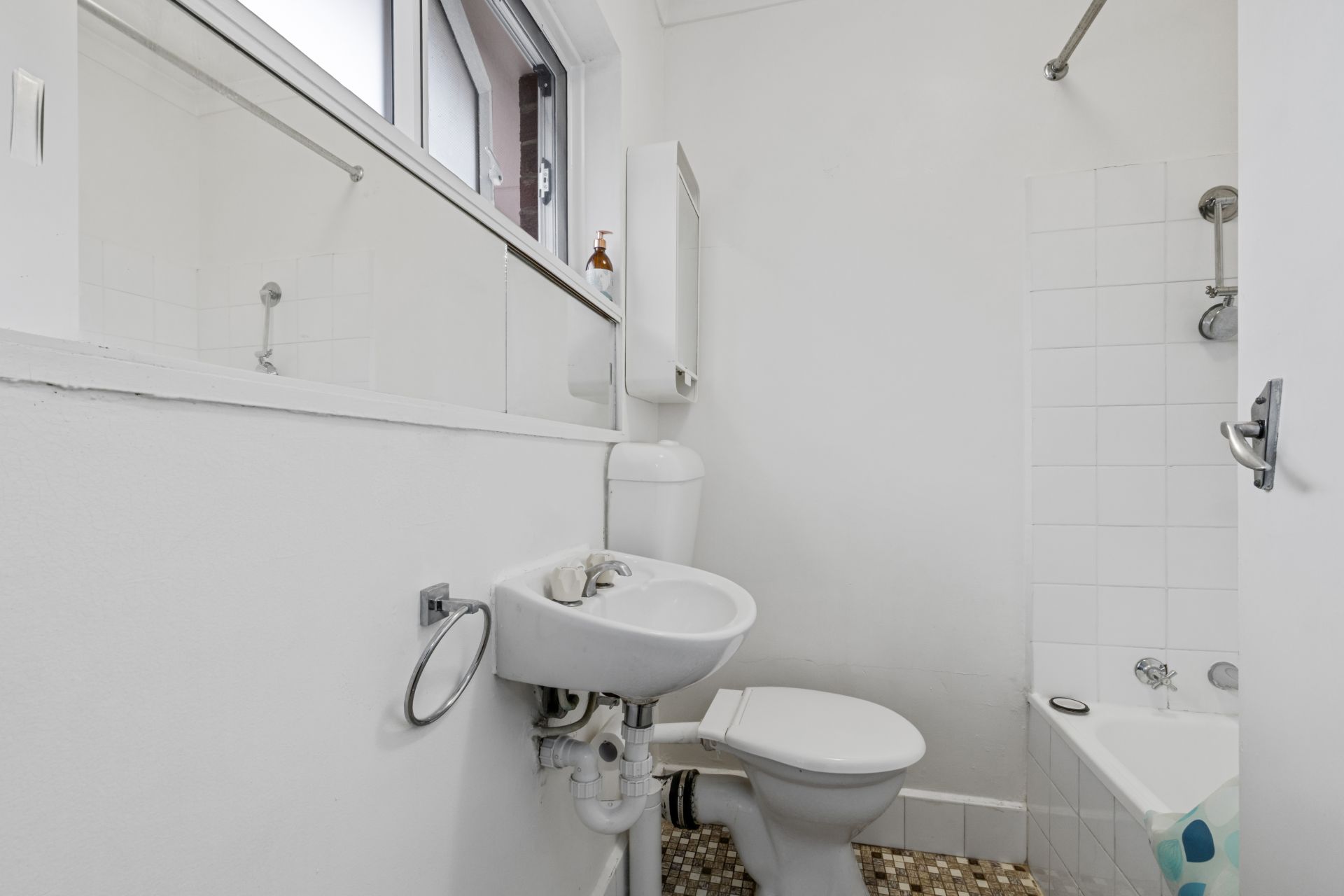 Stylish & Spacious Living in a Prime Location