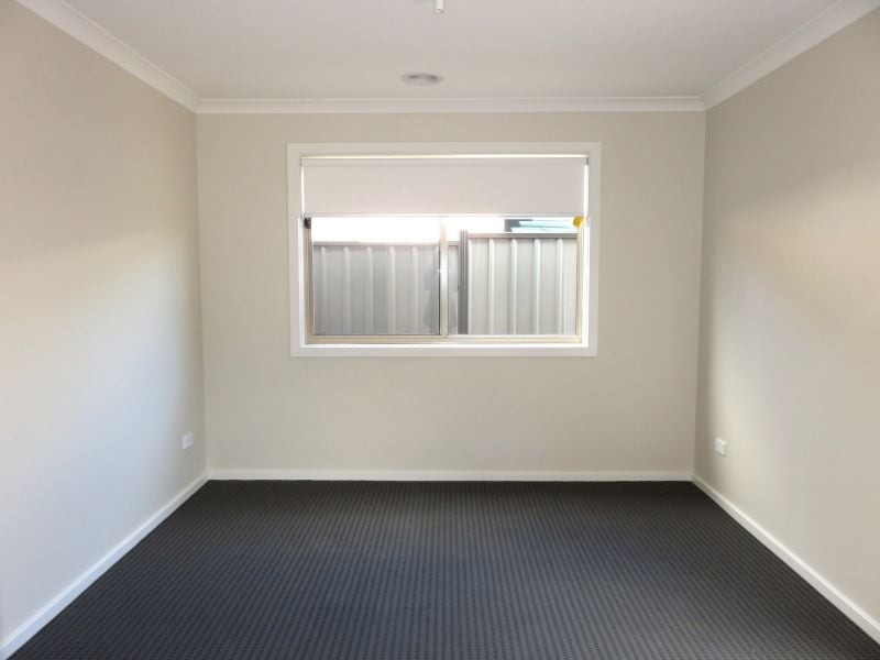 50 Loudon Circuit, Craigieburn