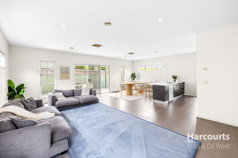 26 Goodenia Way, Caroline Springs