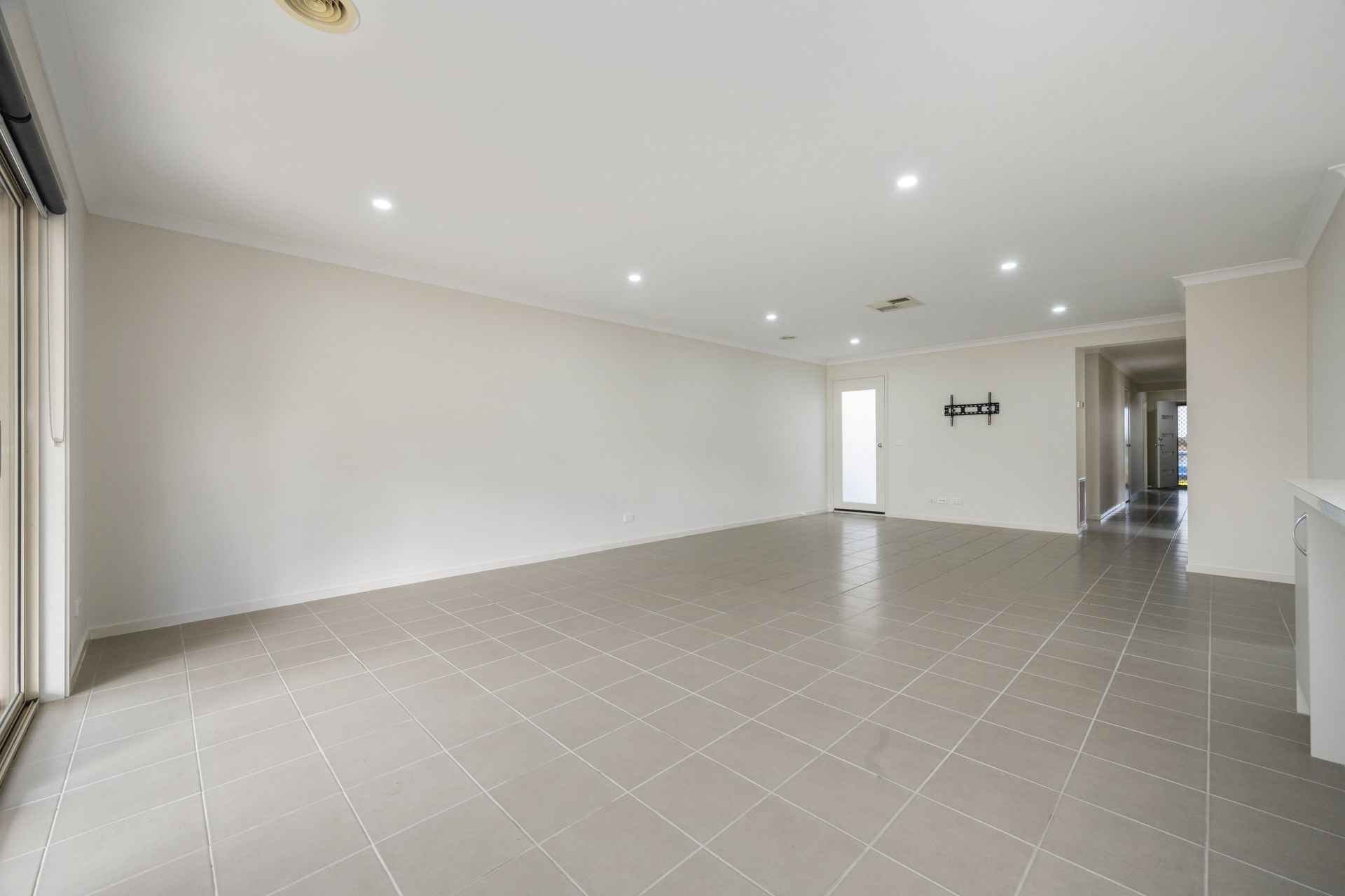 STYLISH HOME IN A PRIME LOCATION