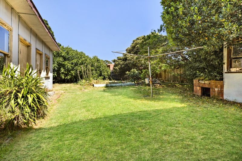 33 Mount View Road, Thomastown