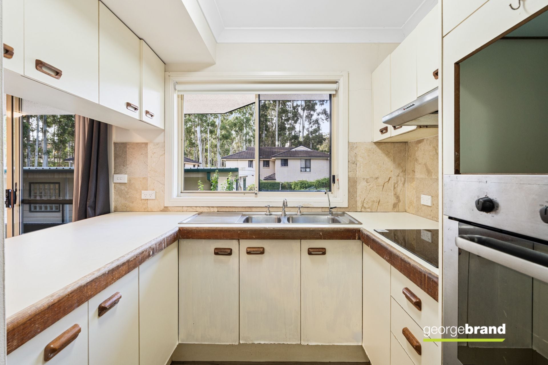 2/70 Karalta Road Erina NSW, Erina - Thumbnail 6