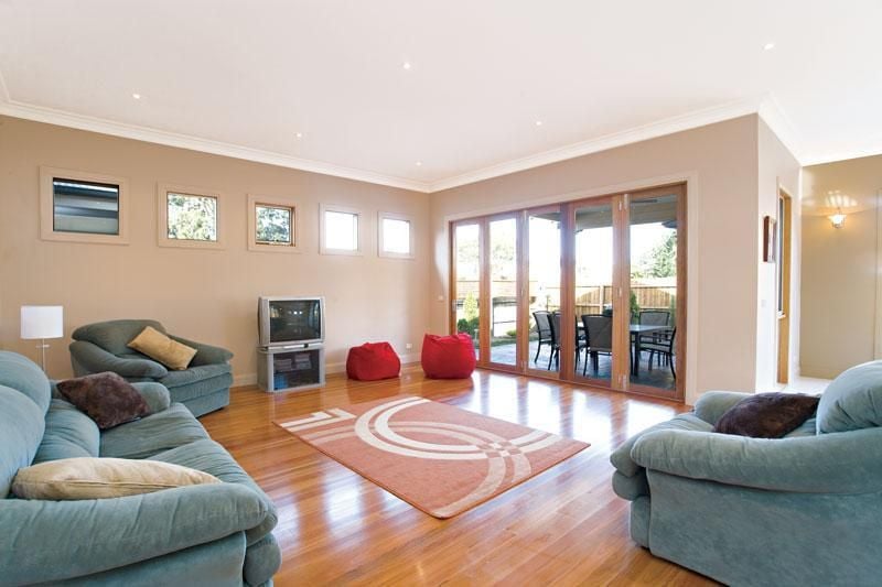 Beautifully Presented Family Home in a Prime Location
