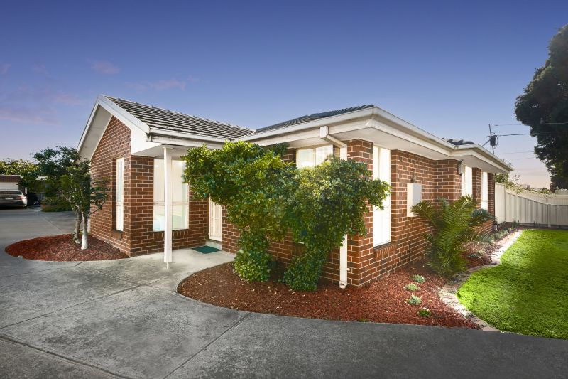 1/1 Pine Street, Thomastown