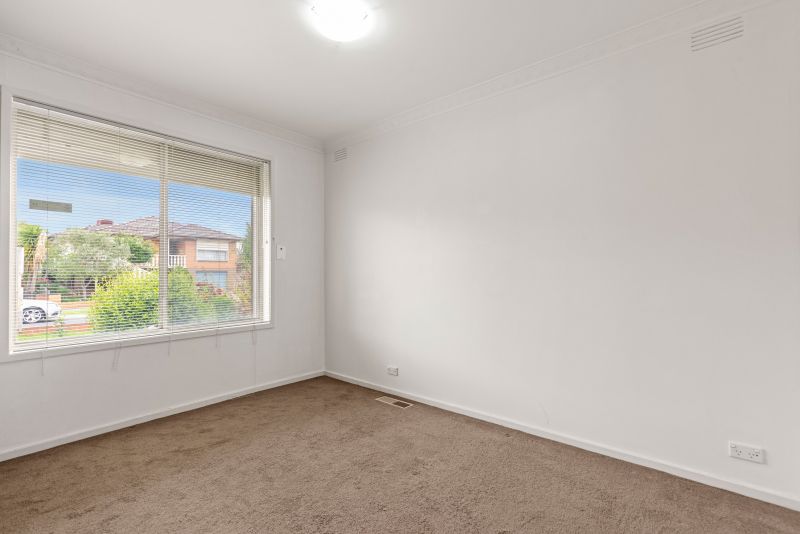 42 Kiama Drive, Lalor