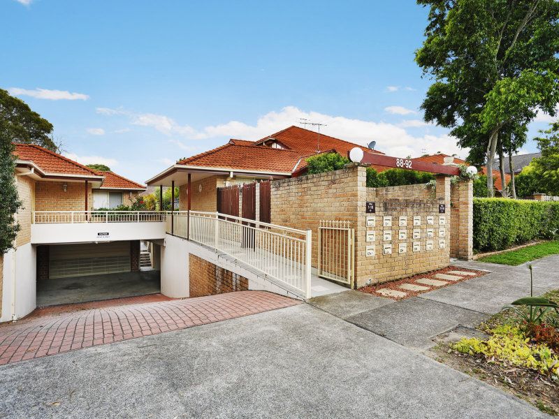 88-92 Yathong Road, CARINGBAH, Caringbah - Thumbnail 6
