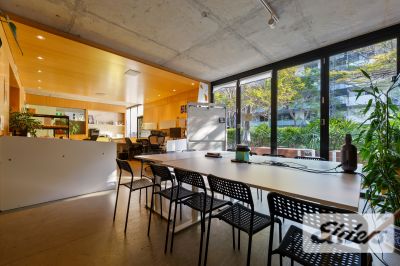 VERSATILE WEST END OFFICE - OCCUPY OR INVEST!