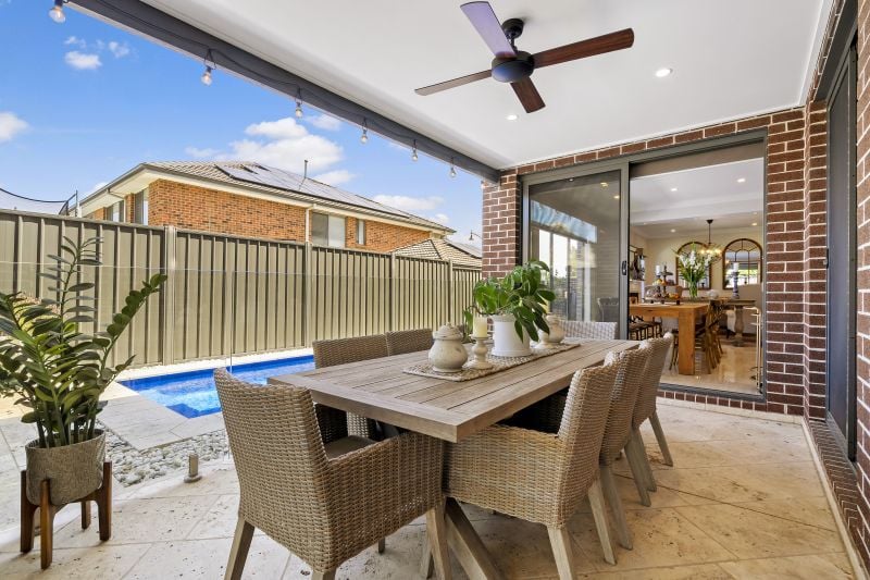73 Greenfields Drive, Epping