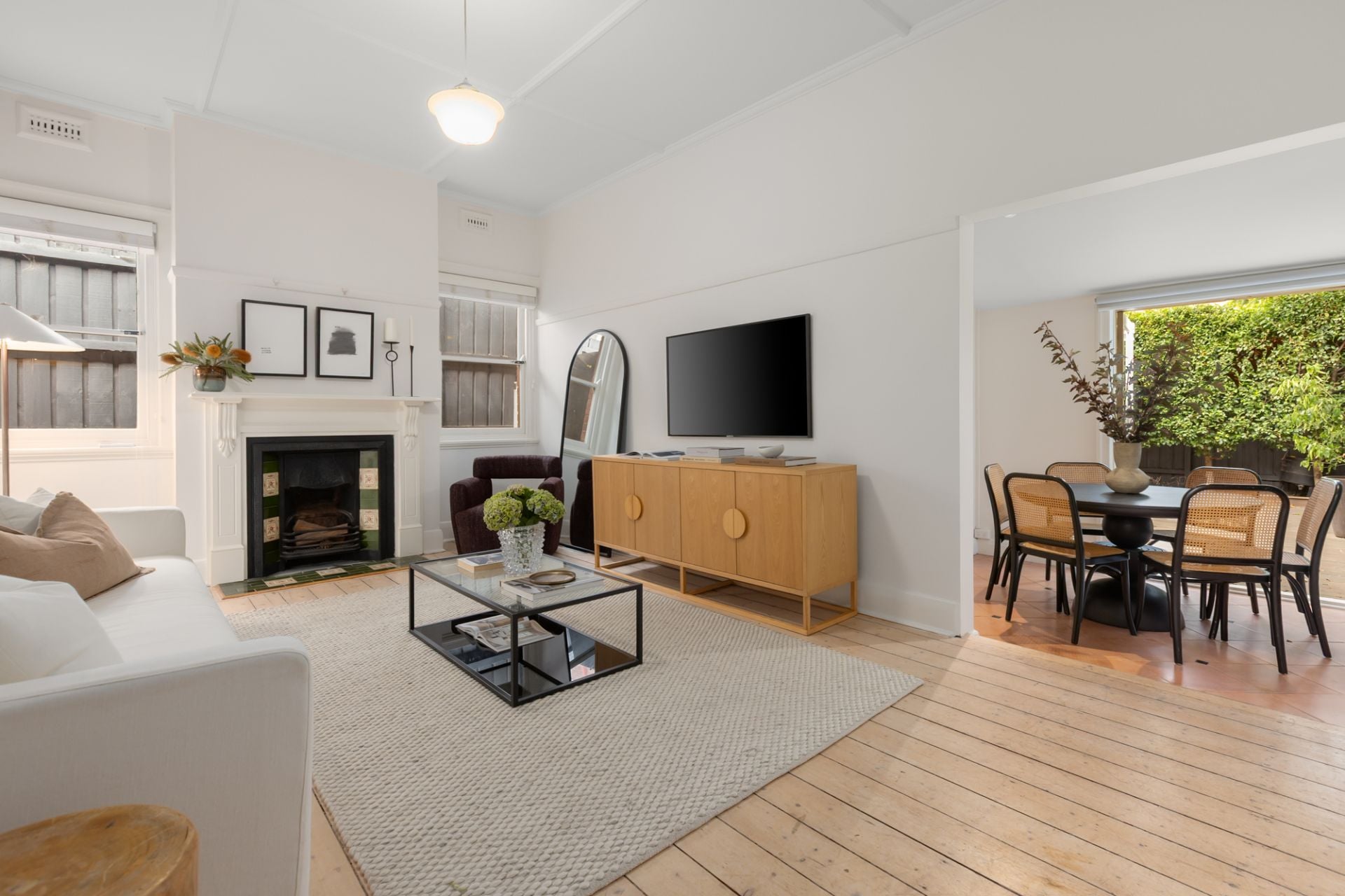 11 Canterbury Road, Toorak, Toorak - Thumbnail 2