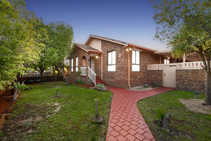 54 McDonalds Road, Epping