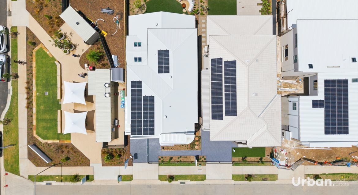 Oran Park 6 Brick Lane
