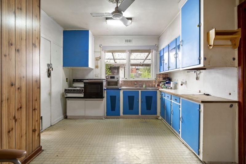 32 McEwan Road, Heidelberg Heights