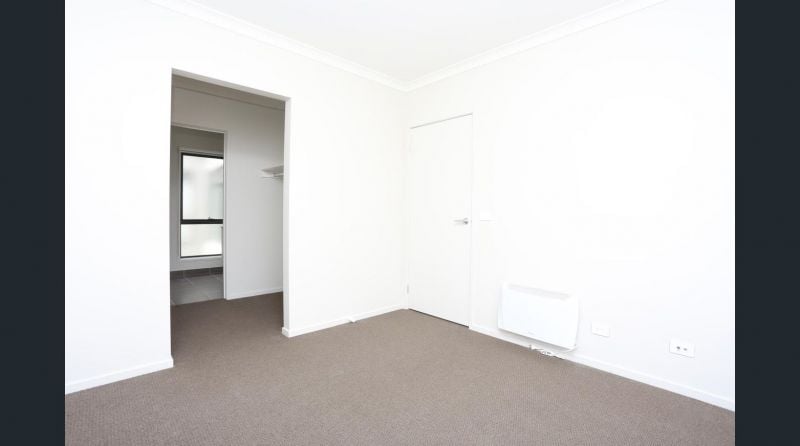 6B Tripani Avenue, Lalor