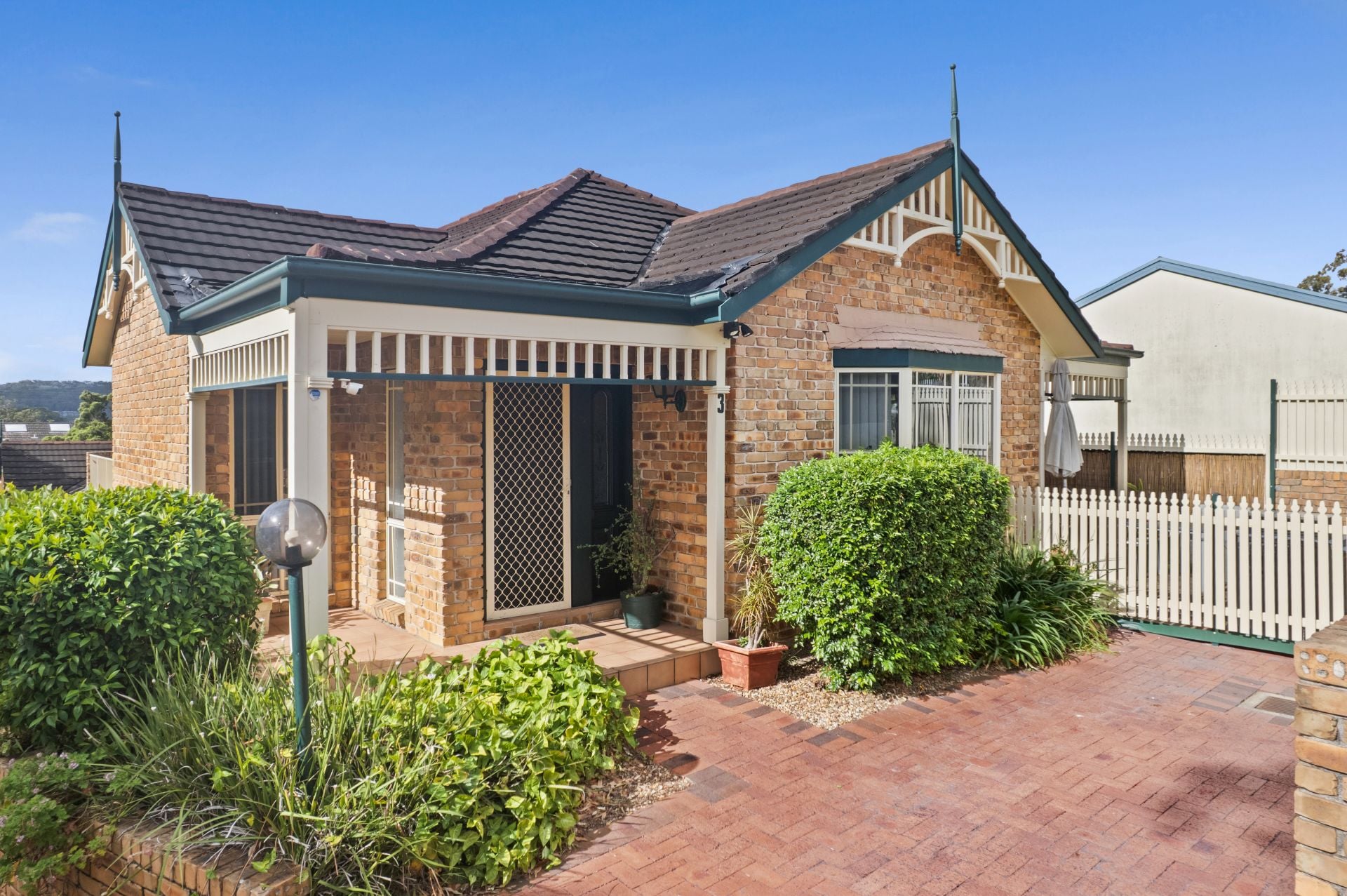 3/10 Alukea Avenue Point Clare NSW, Point Clare - Thumbnail 2