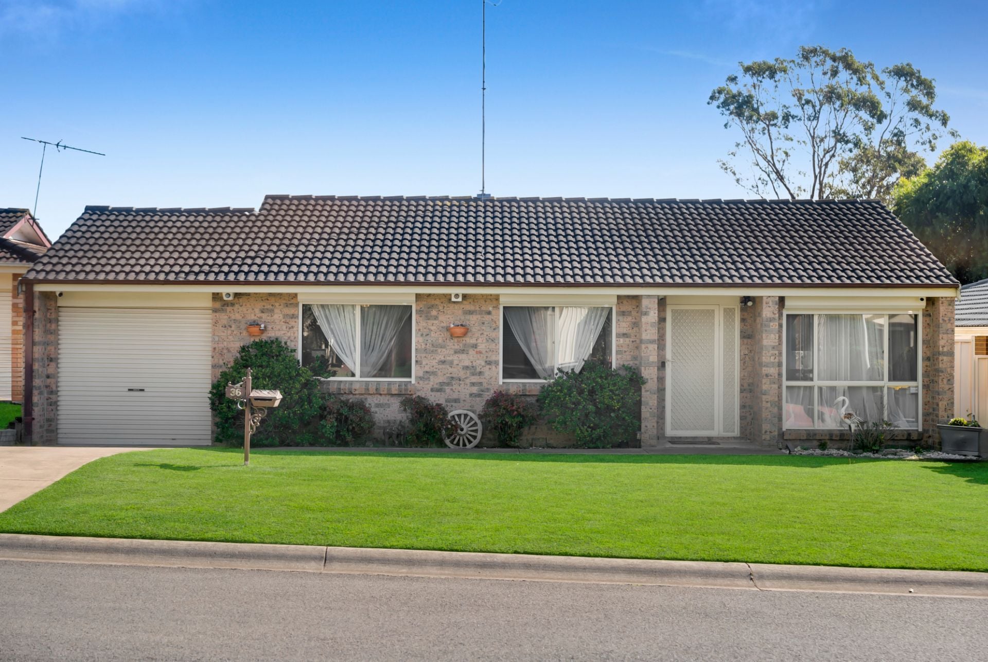 36 Carbasse Crescent, St Helens Park