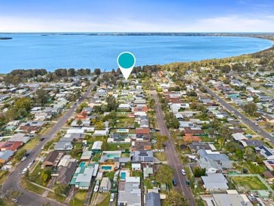 Berkeley Vale 234 Lakedge Avenue