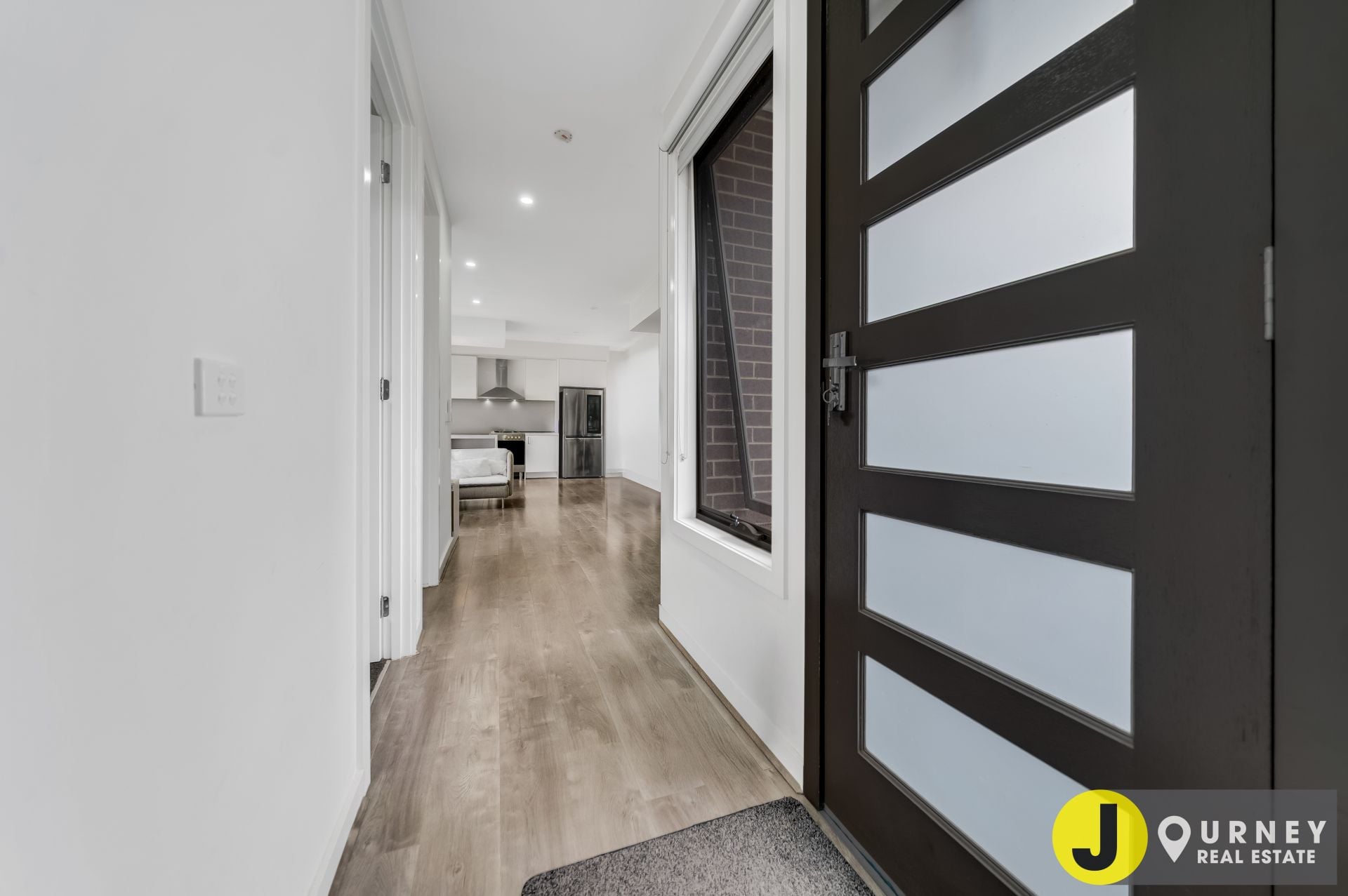 3/4 Maltarra Street, Clayton South VIC, Clayton South - Thumbnail 3