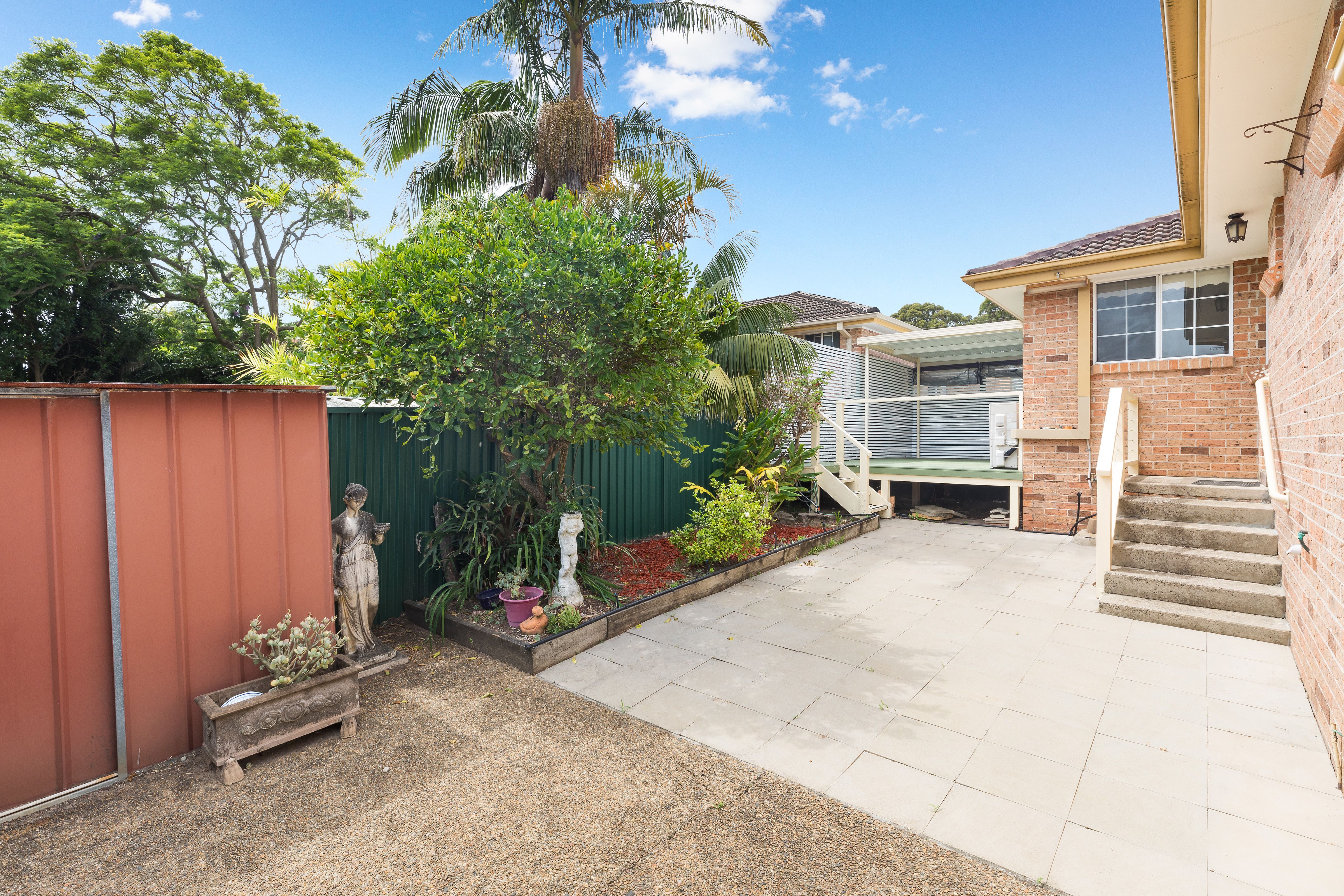2/58 Flinders Road WOOLOOWARE 2230