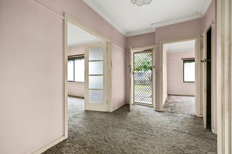 169 Cheddar Road, Reservoir