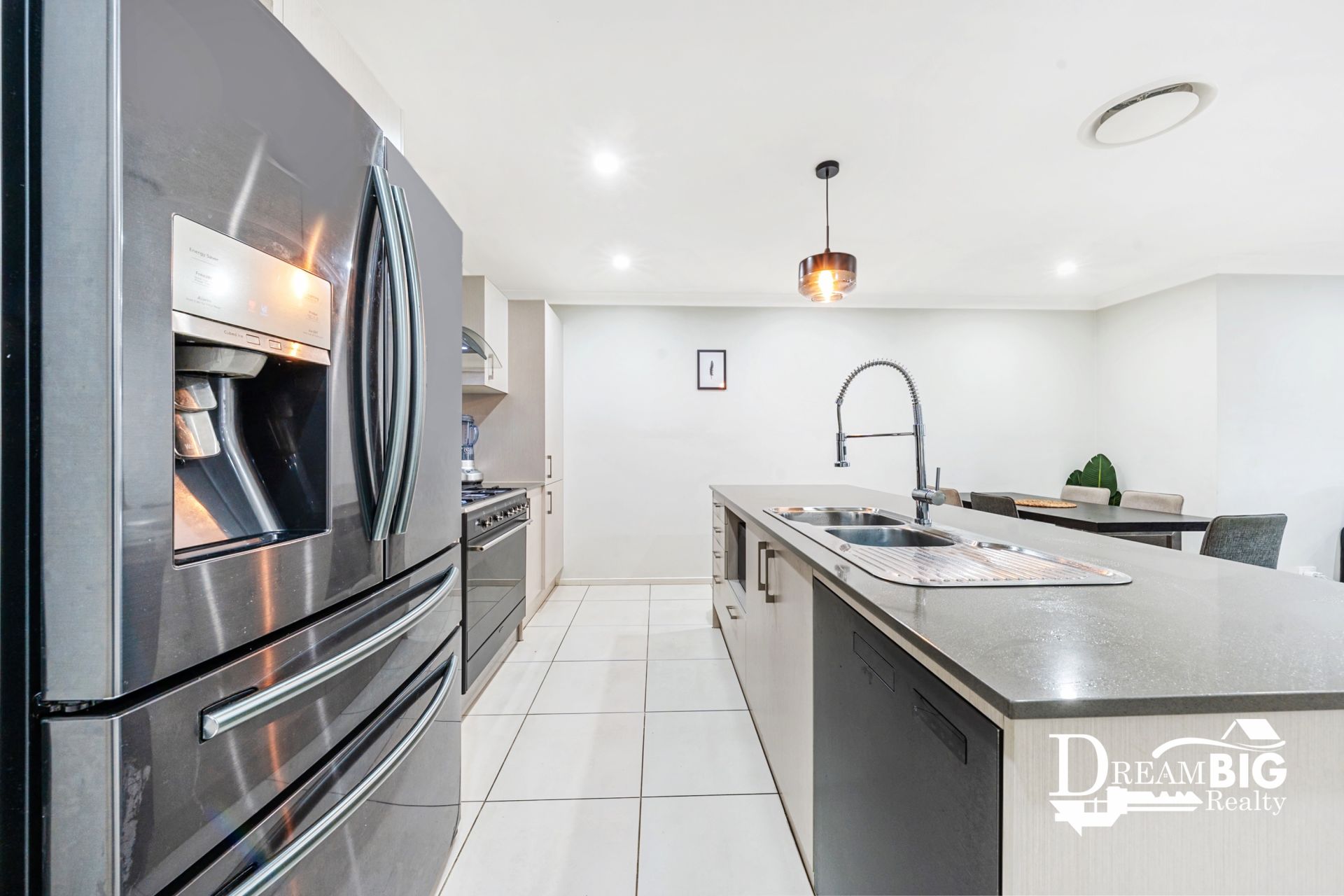 10 Whyalla Street, Jordan Springs, Jordan Springs - Thumbnail 4