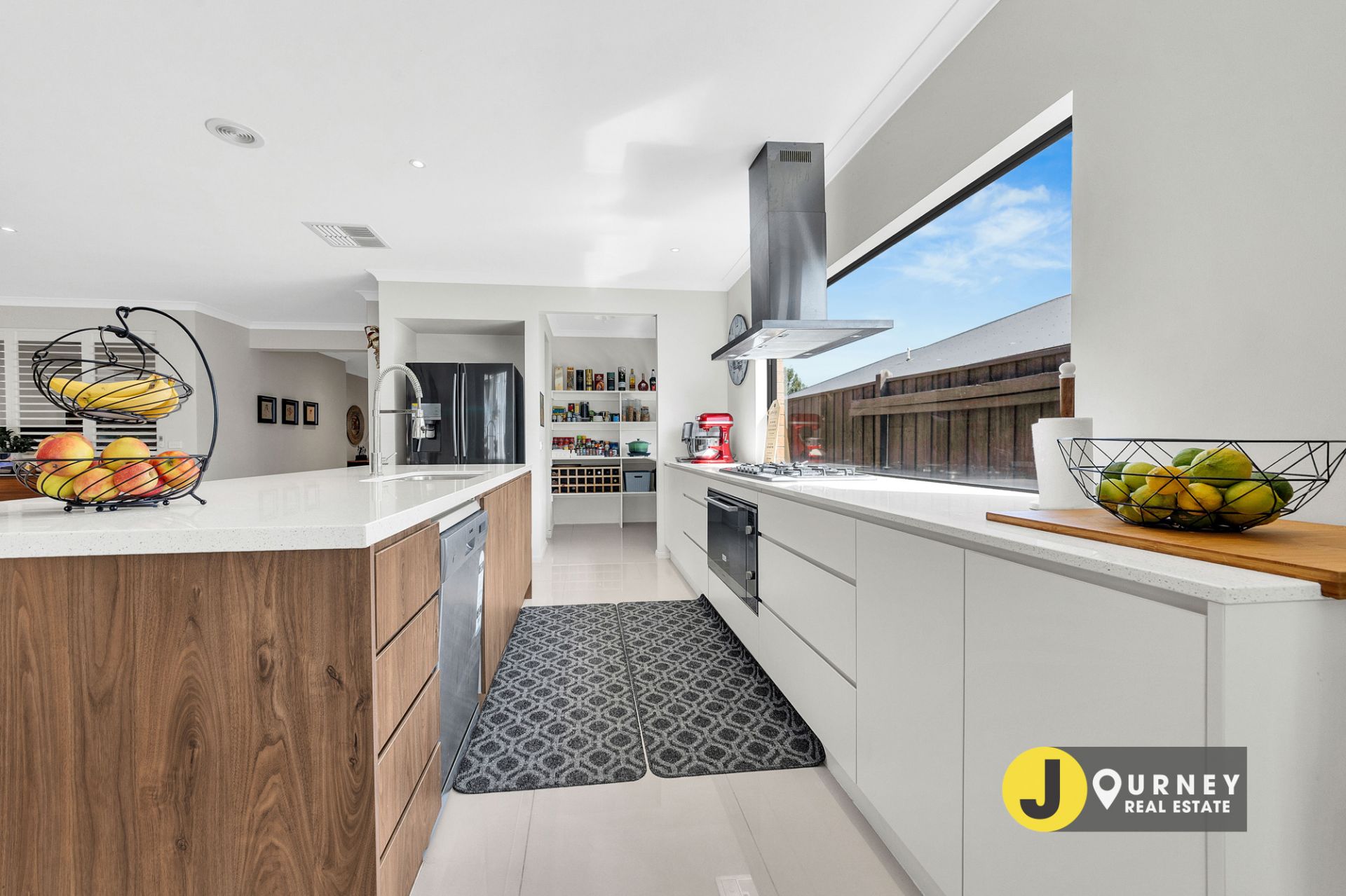 27 Brookhouse Street, Clyde North VIC, Clyde North - Thumbnail 6