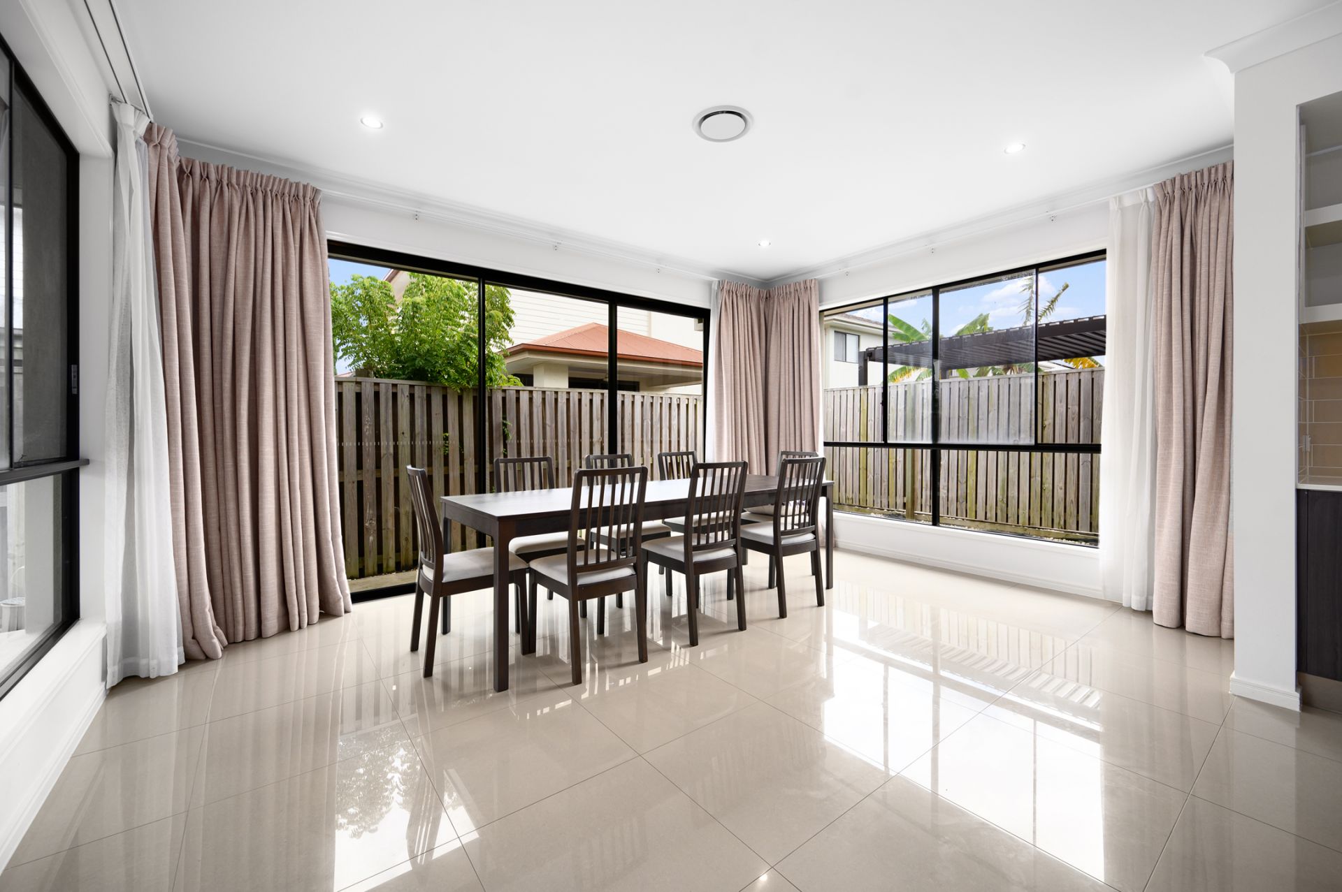 14 Amazon Circuit, Helensvale QLD 4212, Helensvale - Thumbnail 7