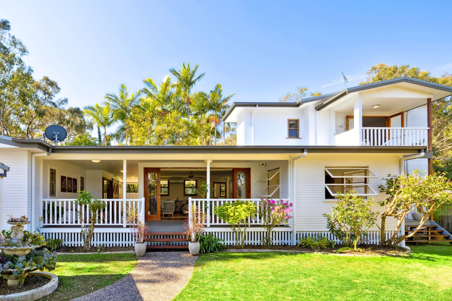 $ 1,575,000, Ashmore - Thumbnail 2