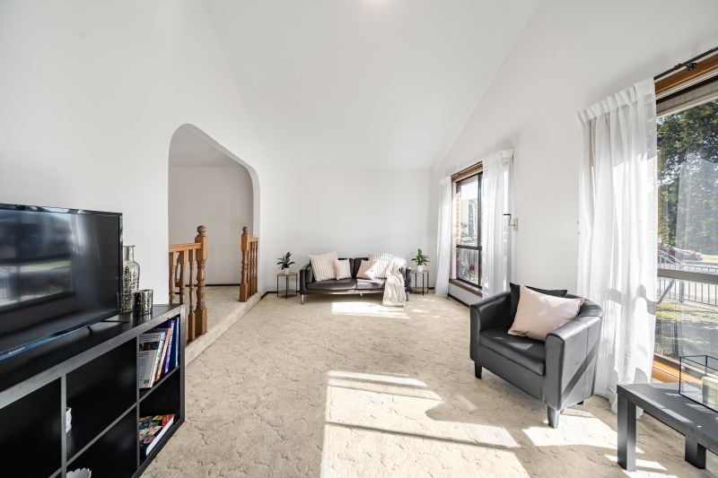 136 Garden Grove Drive, Mill Park