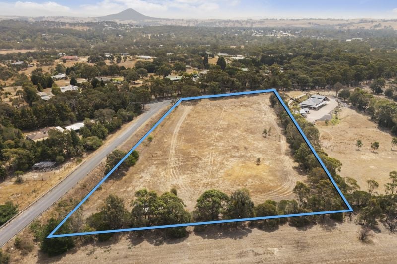 145 Mia Mia Road, Broadford