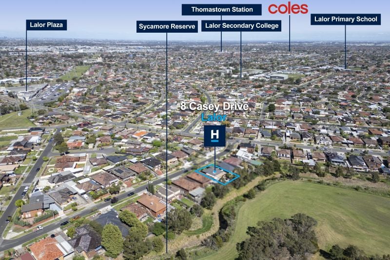 8 Casey Drive, Lalor