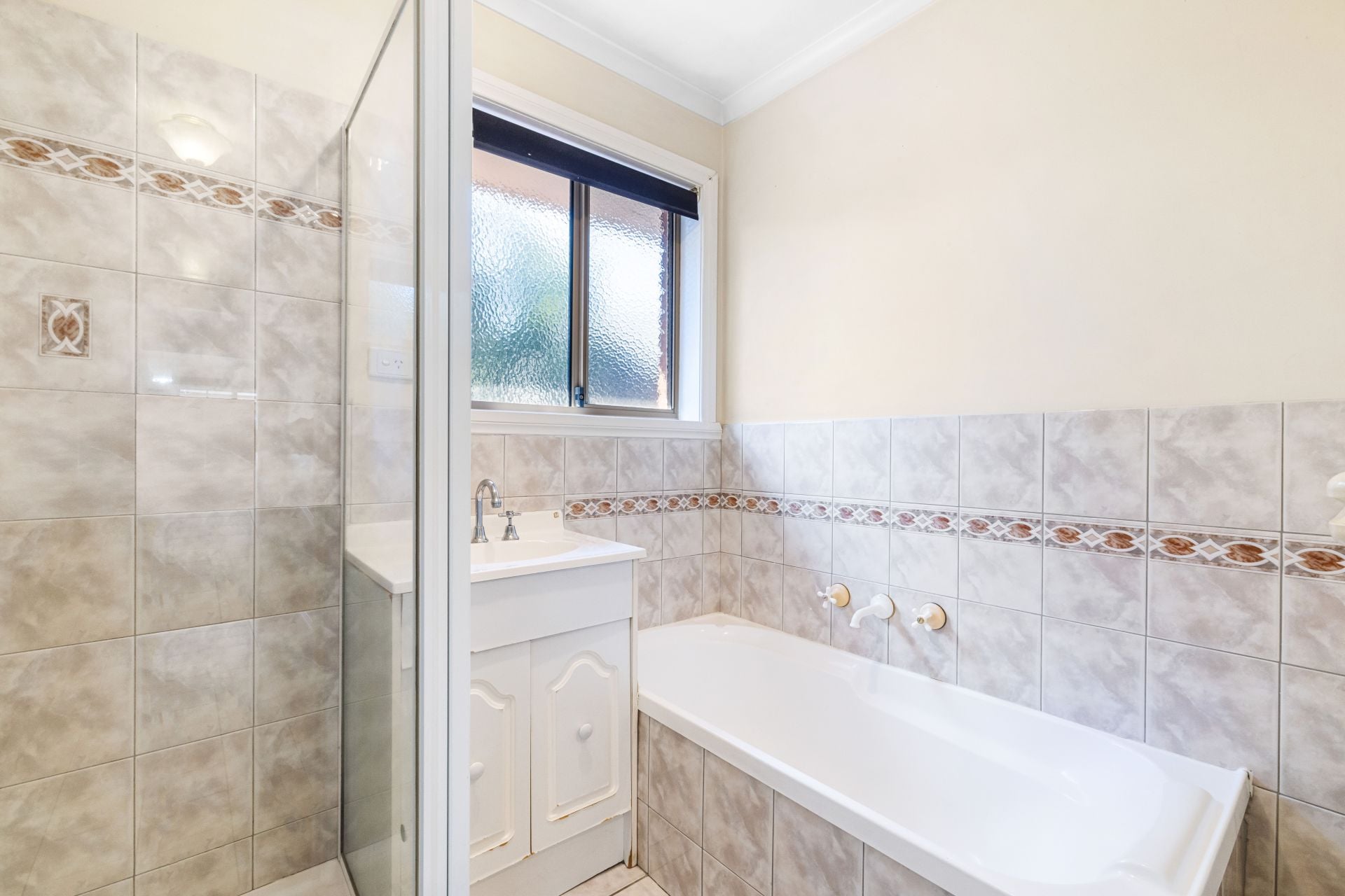 Secluded Gem With Lots Of Garden Surrounds