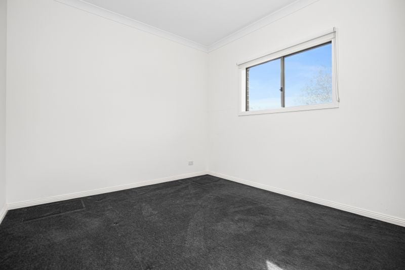 3/2 Hamilton Court, Lalor