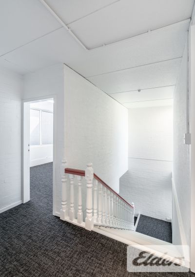 EXCITING PARK ROAD CORNER! SUITS OFFICE / MEDICAL / CONSULTING!