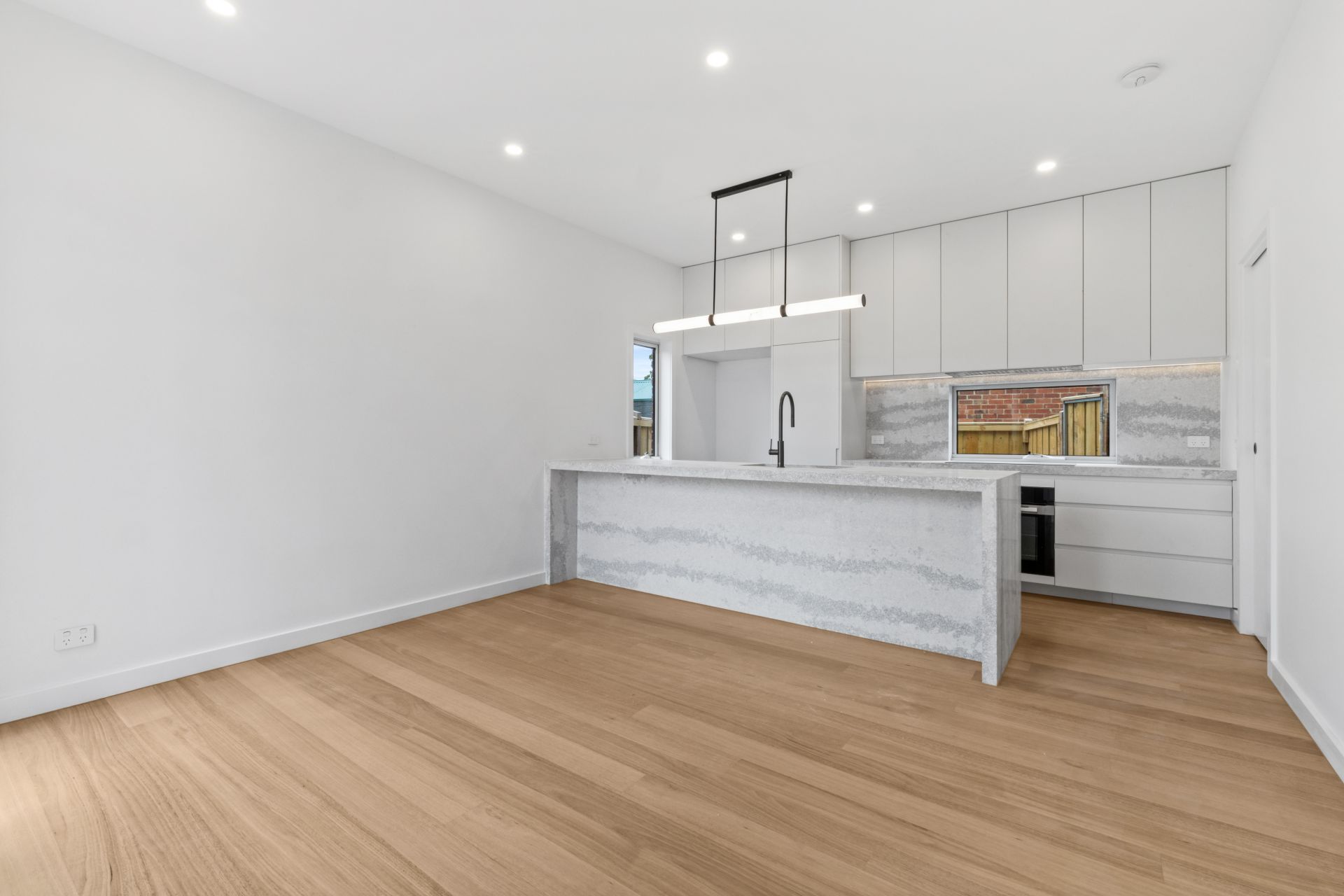 Simply Stunning Three-Bedroom Townhouse