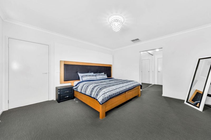 18 Lanai Avenue, Wollert