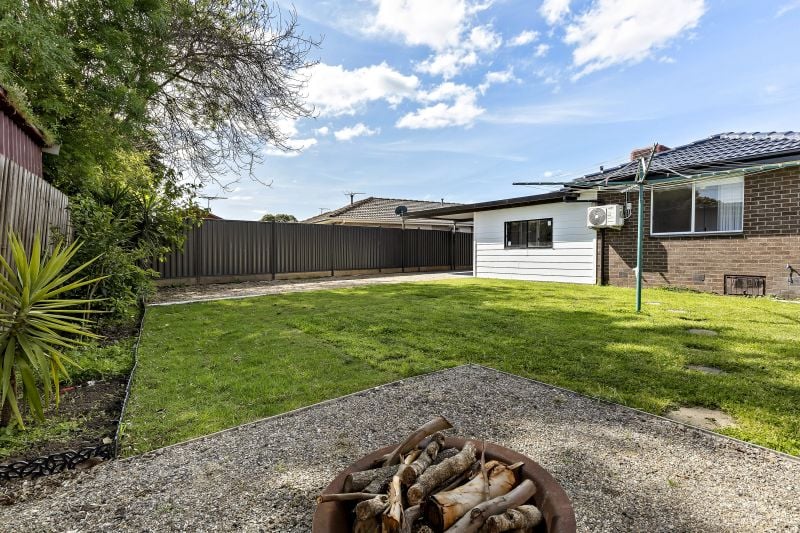 9 Nolan Drive, Epping