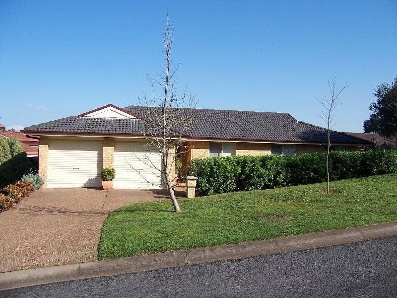 5 ELLIOT Close RAYMOND TERRACE NSW, Raymond Terrace - Image 1