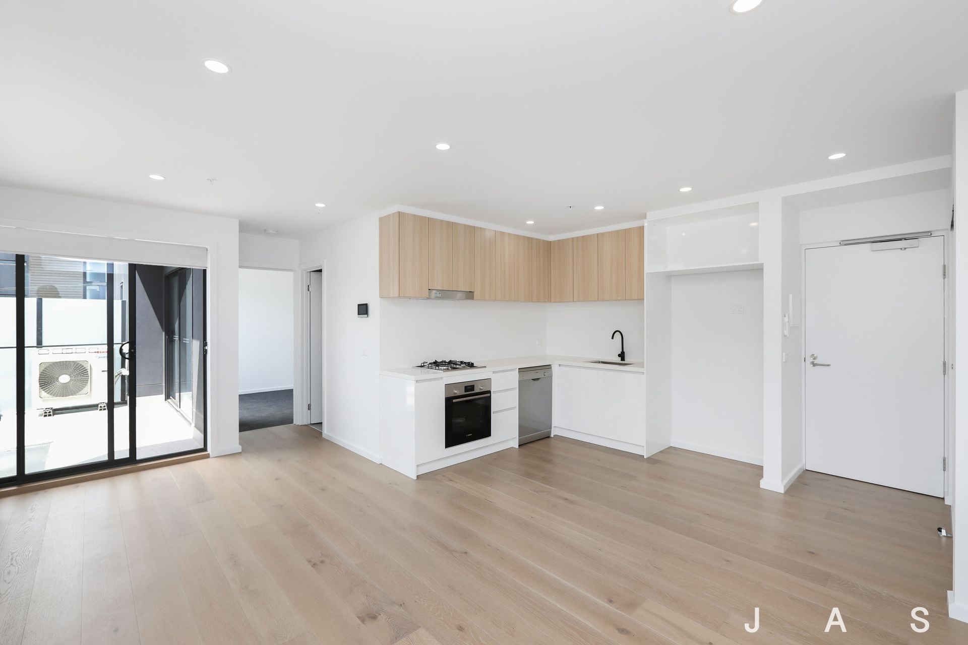 102/110 Ballarat Road Footscray VIC, Footscray - Thumbnail 5