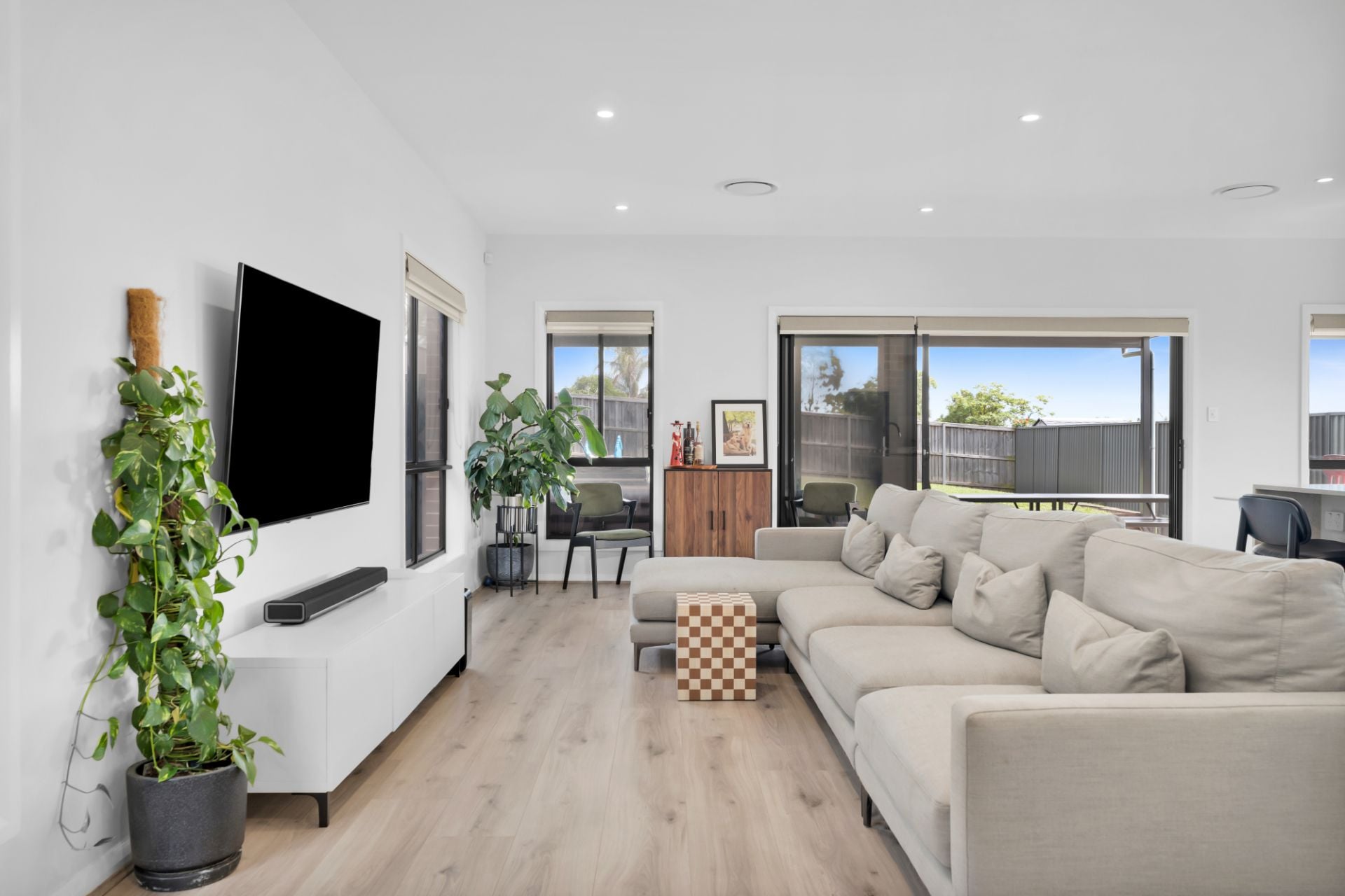 26 Brunton Place, St Helens Park, St Helens Park - Thumbnail 6
