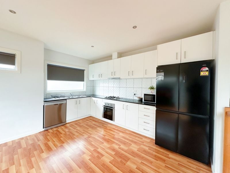 2/7 Cuthbert Street, Broadmeadows